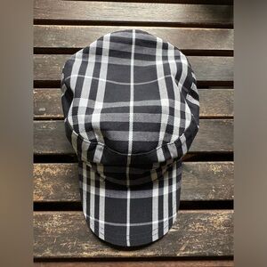 Burberry RARE Black/White Baseball Cap, Size Medium